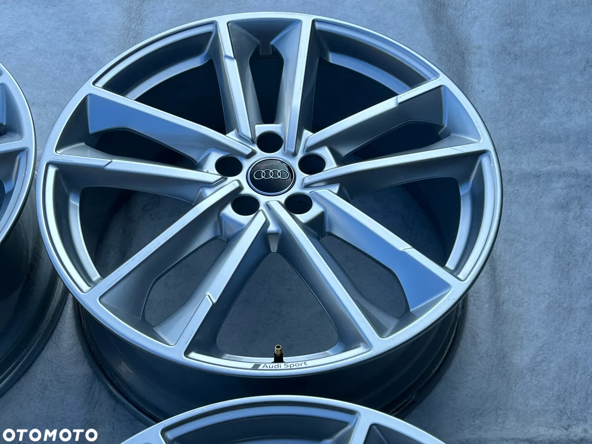ORYGINALNE FELGI AUDI A6 C8 C7 4K0 21'' SREBRNE IDEALNE - 5