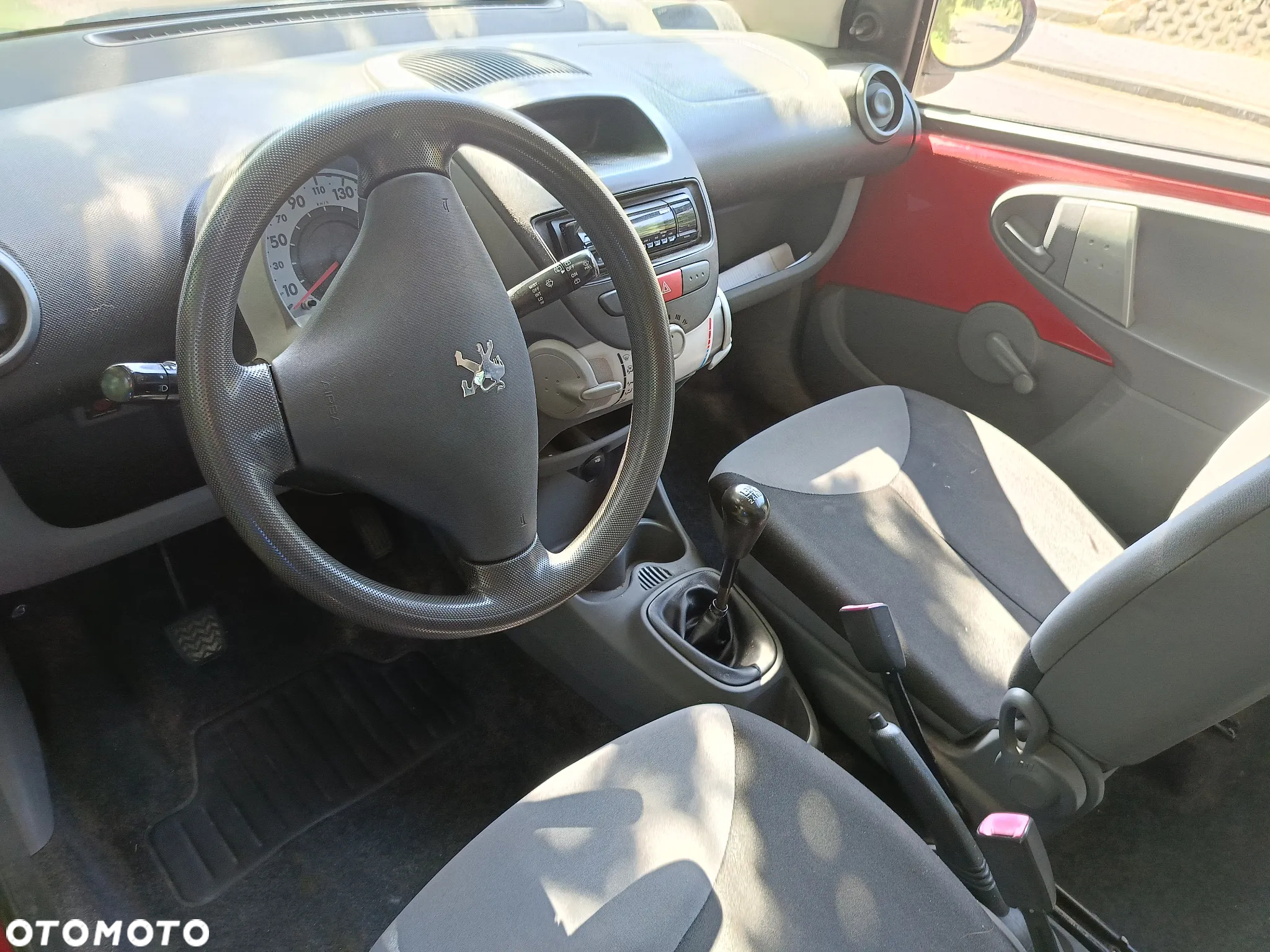 Peugeot 107 1.0 Happy - 11