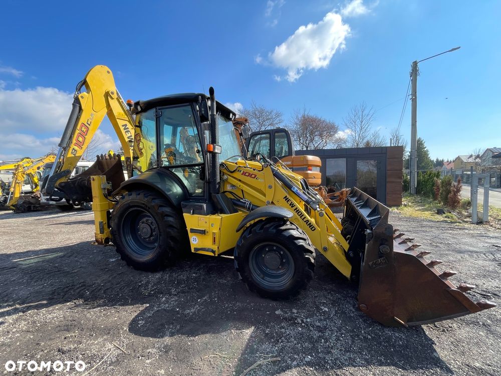 New Holland B100C - 3