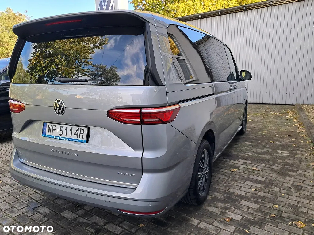 Volkswagen Multivan - 6