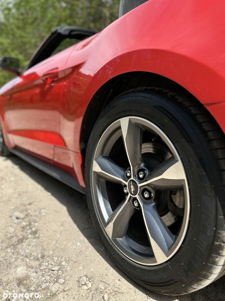 Ford Mustang 3.7 V6 - 15
