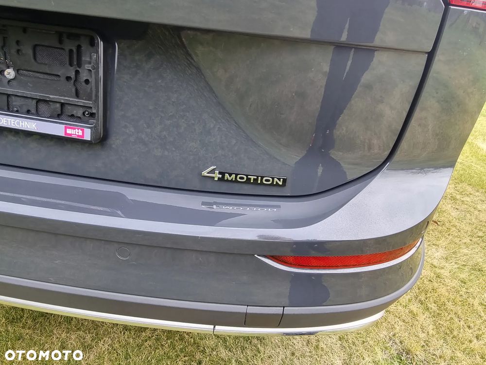 Volkswagen Golf Variant 2.0 TDI 4Motion SCR DSG Alltrack - 16