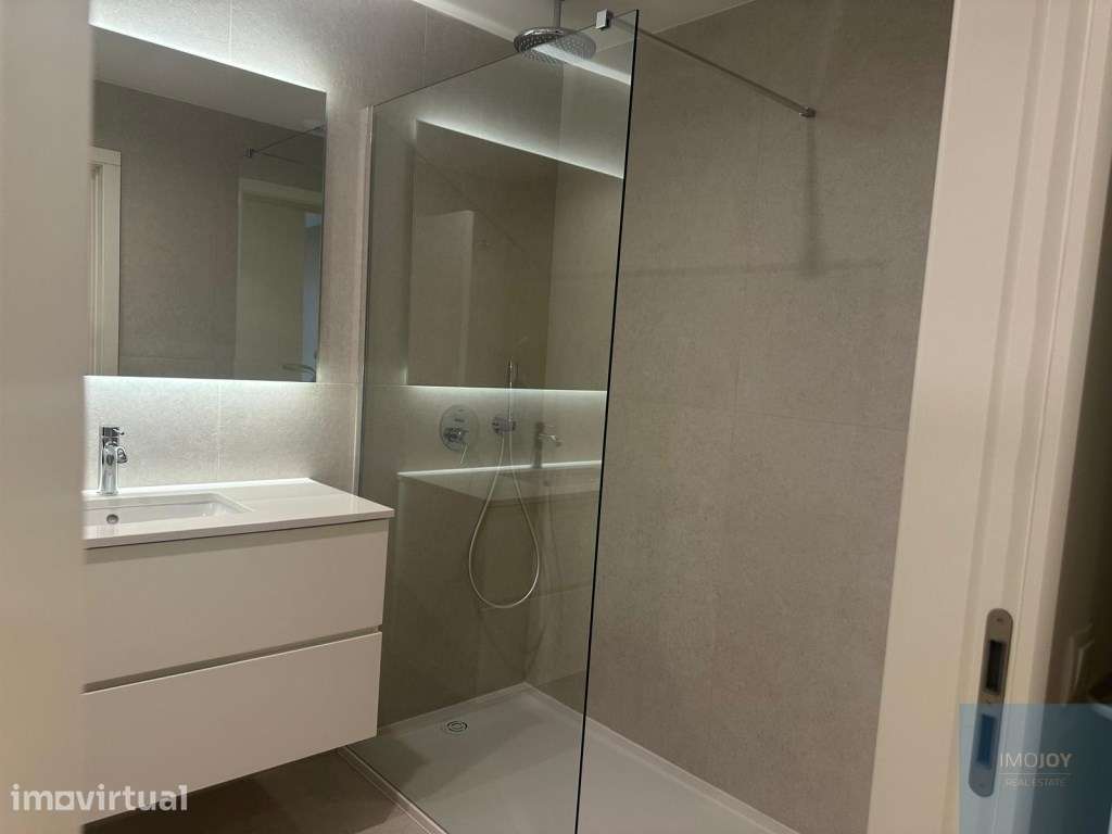 Apartamento T3 com Terraço em Vila Nova de Gaia - Grande imagem: 3/23