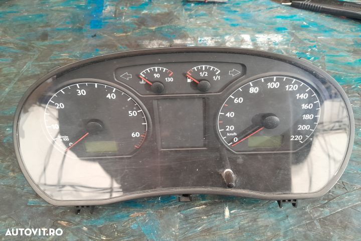 Ceasuri bord 6Q0920800P 6Q0920800P Volkswagen VW Polo 4 9N [2001 - 20 - 1