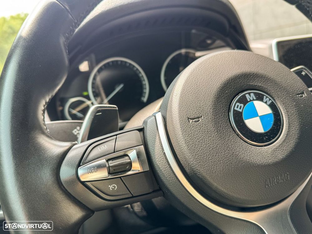 BMW X5 M50 d - 54