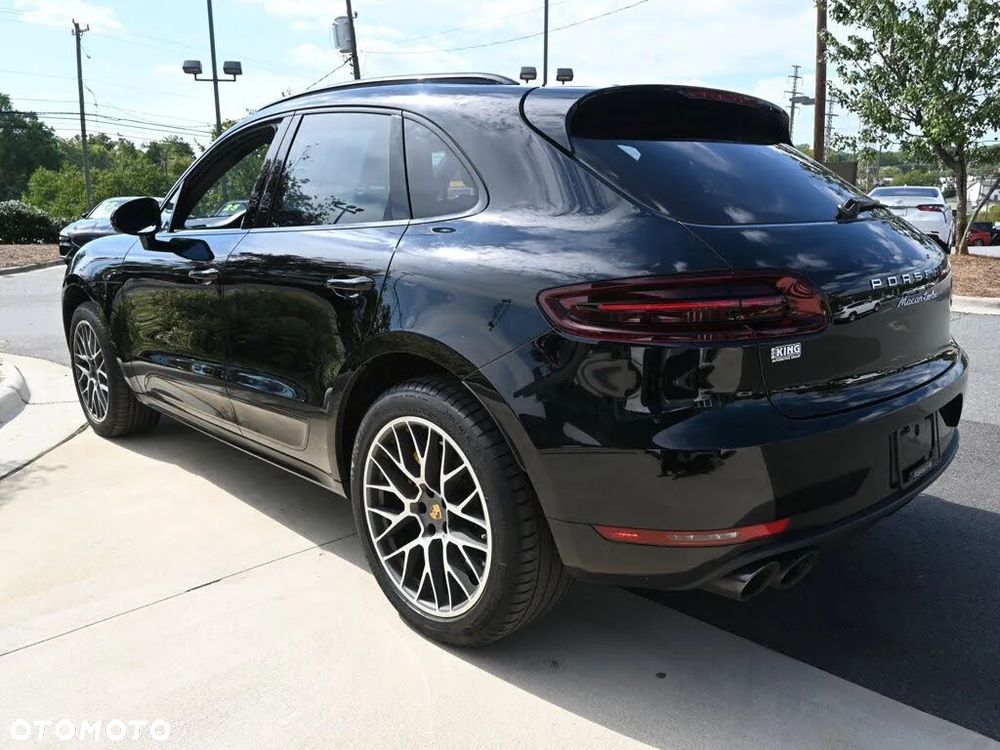 Porsche Macan Turbo - 7