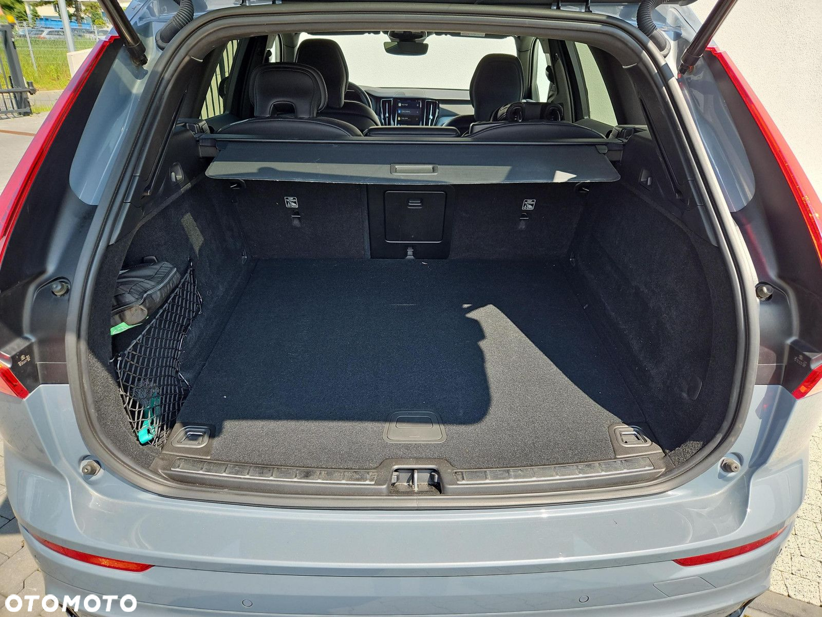 Volvo XC 60 B4 B R-Design - 31