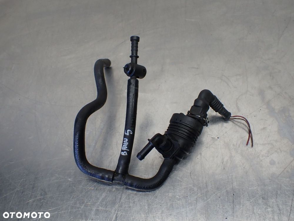 ZAWÓR PODCIŚNIENIA BMW E39 2.5 523I M52B25 1748875 - 1