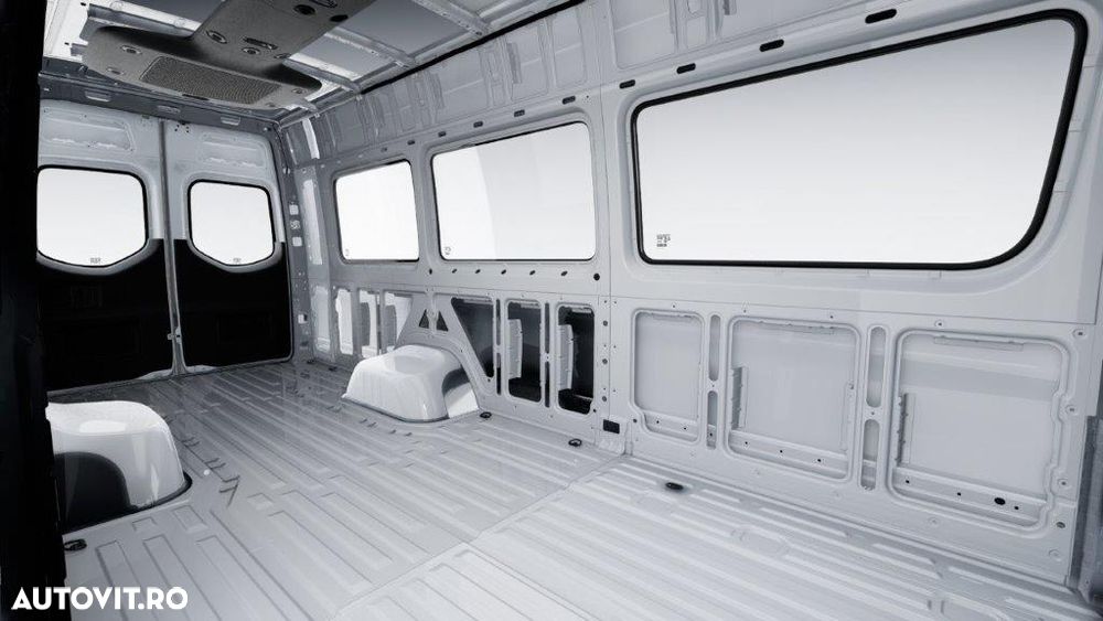 Mercedes-Benz Sprinter 517 CDI - pregatit BUS - 4