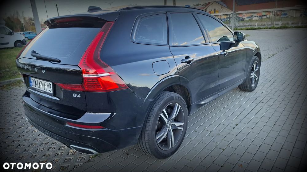 Volvo XC 60 T4 R-Design - 9