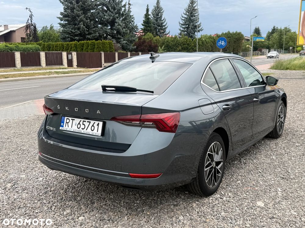 Skoda Octavia 2.0 TDI Ambition - 8