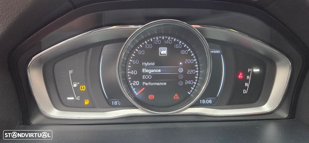 Volvo V60 - 32