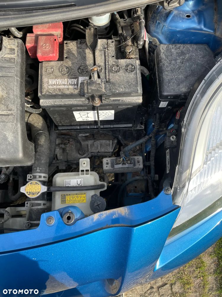 Toyota Yaris - 14