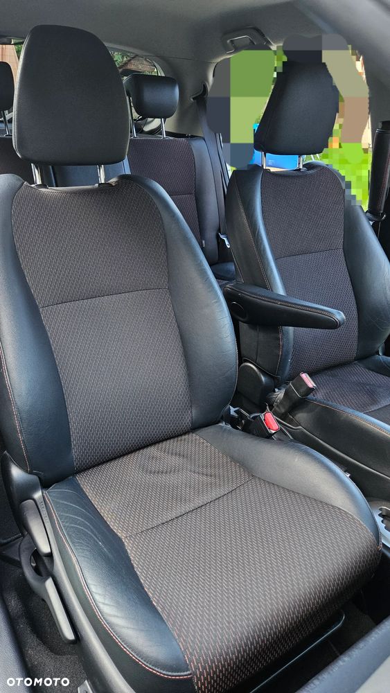 Toyota Yaris - 19