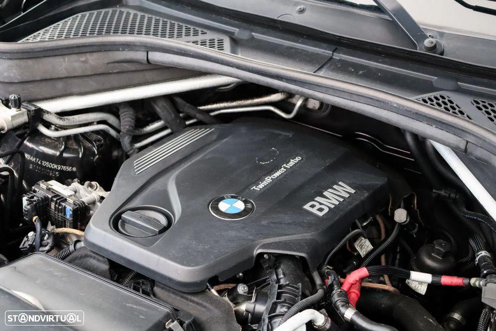 BMW X5 25 d sDrive Comfort 7L - 32