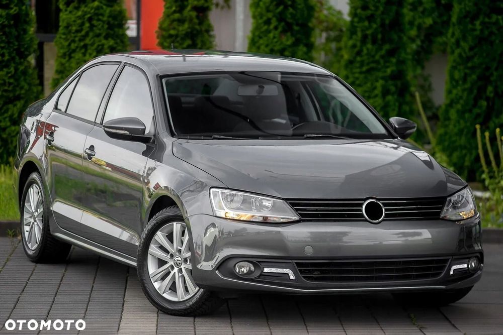 volkswagen jetta iv 2011-2015 światła do jazdy dziennej drl led - 4