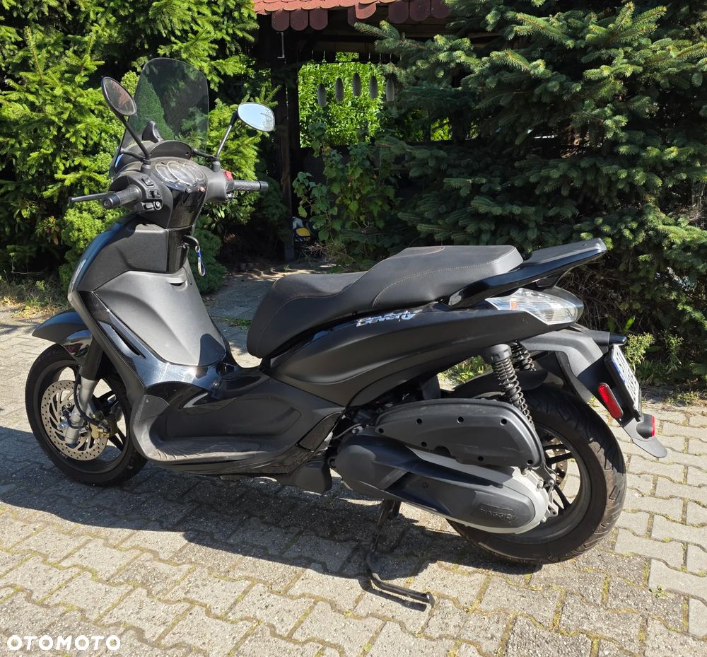 Piaggio Beverly - 2