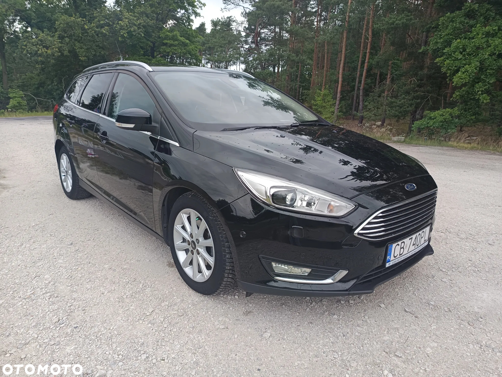 Ford Focus Turnier 1.5 EcoBlue Start-Stopp-System TITANIUM - 4