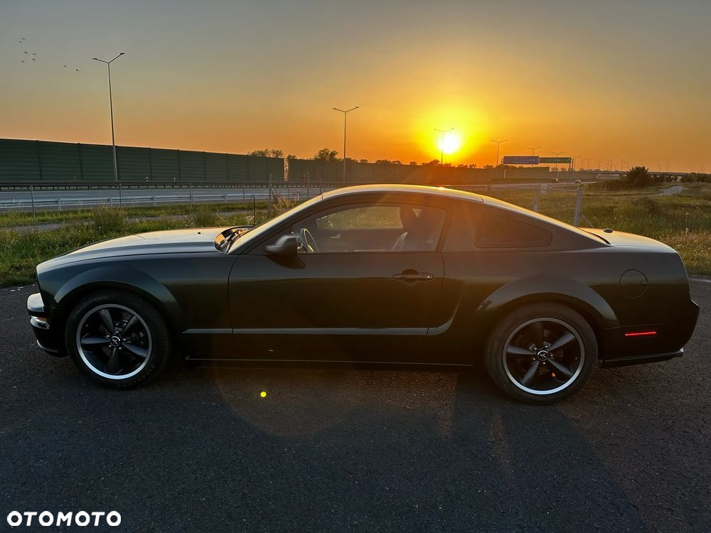 Ford Mustang - 26