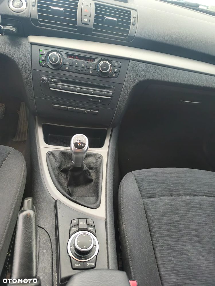 BMW Seria 1 - 13