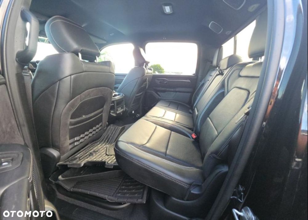 RAM 1500 - 13