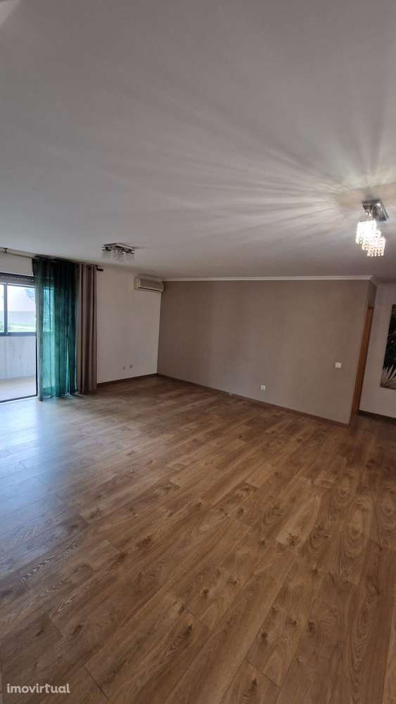 Apartamento, 126 m², Quinta do Anjo - Grande imagem: 3/29