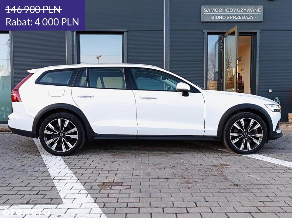 Volvo V60 Cross Country - 5