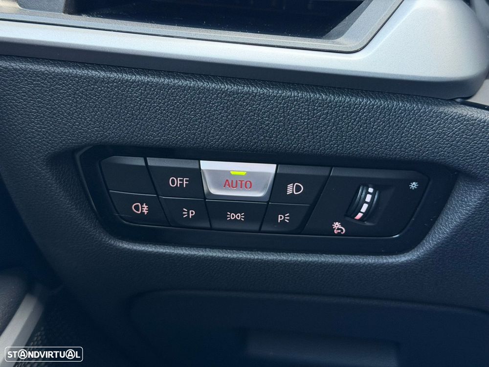 BMW 320 e Corporate Edition Auto - 24