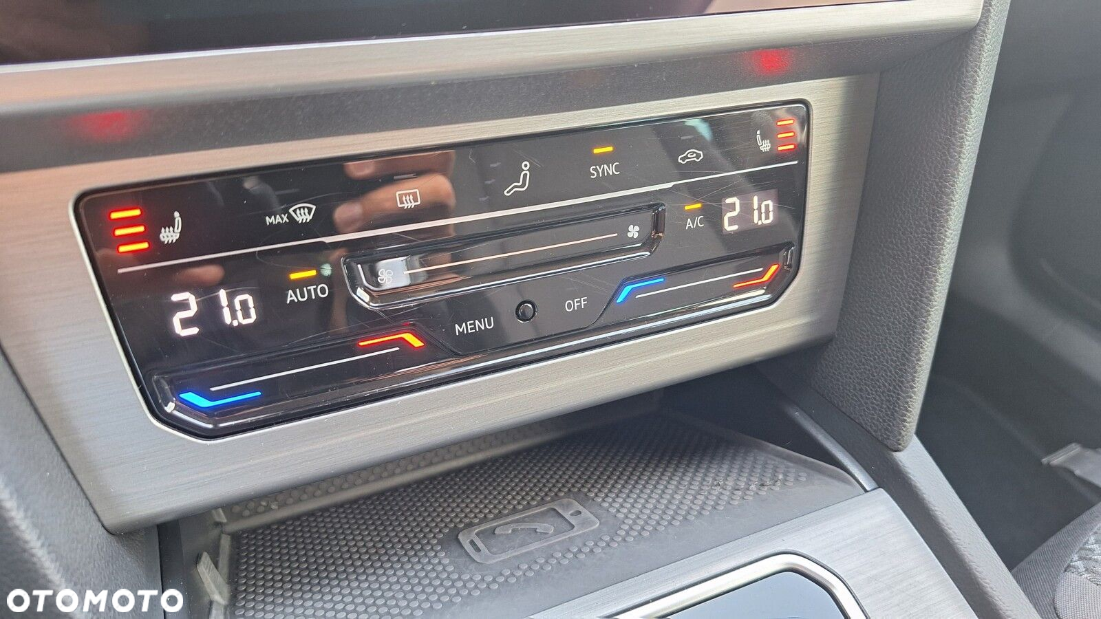 Volkswagen Passat - 33