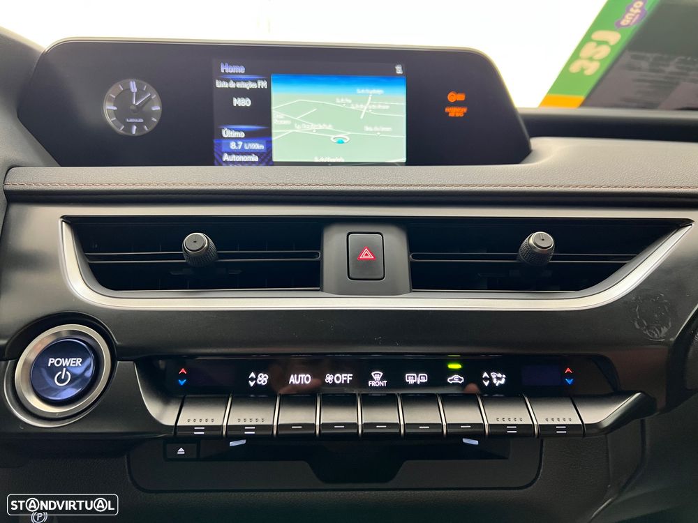 Lexus UX 250h Special Edition (LCA) - 15