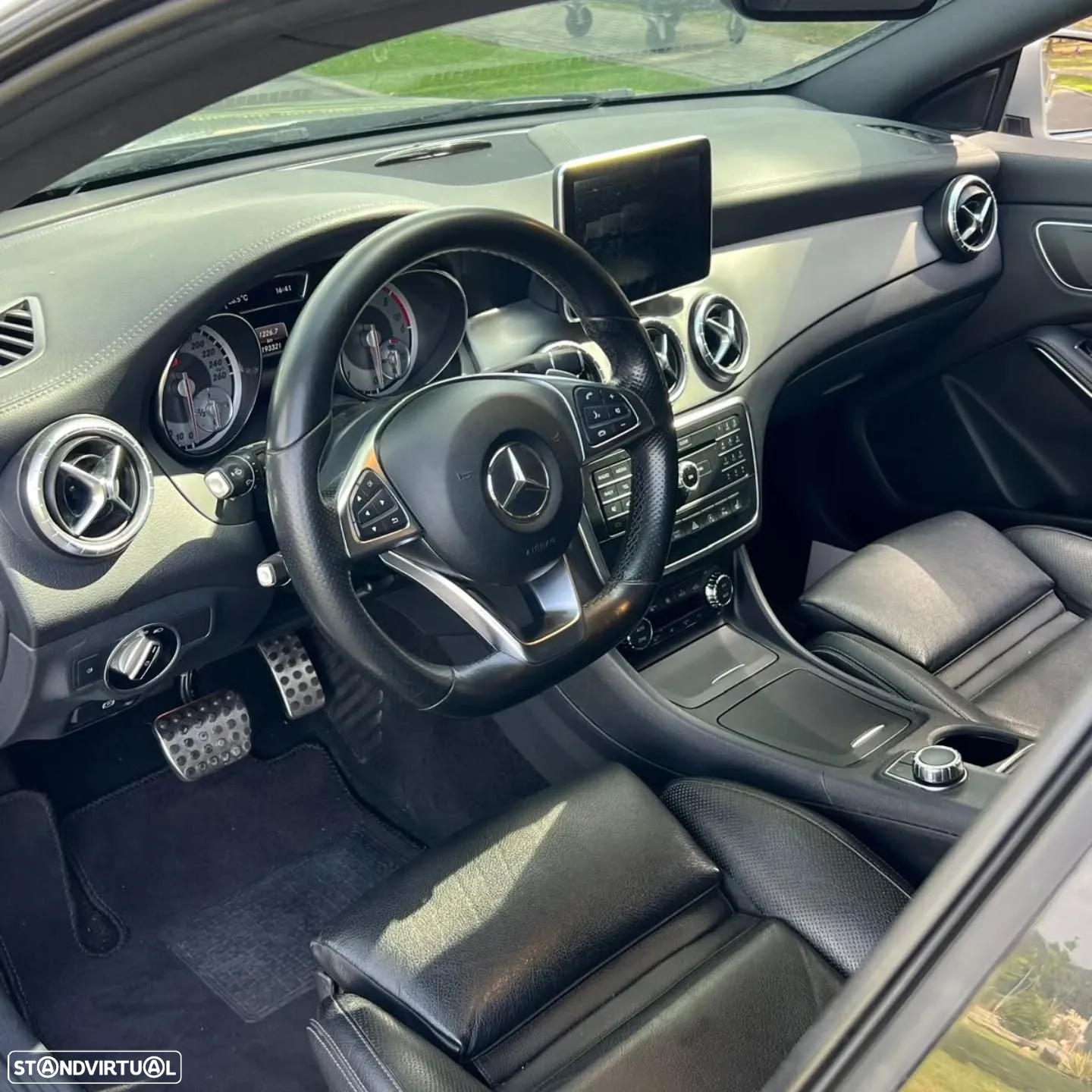 Mercedes-Benz CLA 200 d Shooting Brake AMG Line Aut. - 6