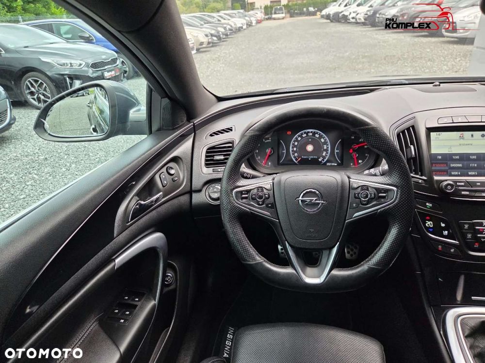 Opel Insignia - 15