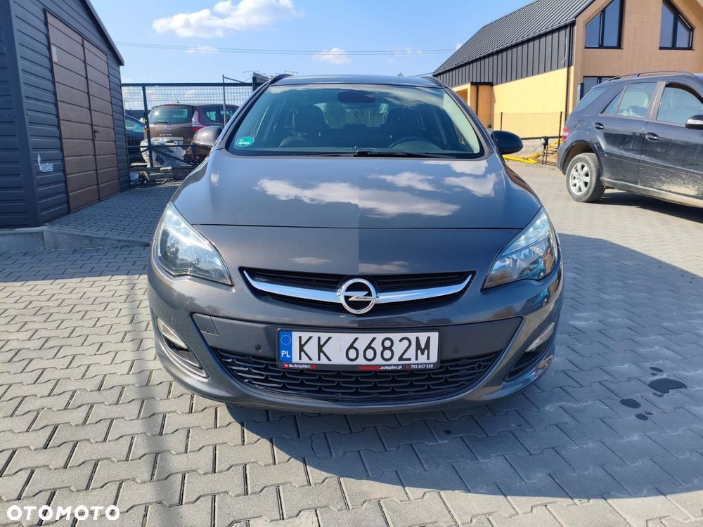 Opel Astra 1.6 CDTI Executive - 2