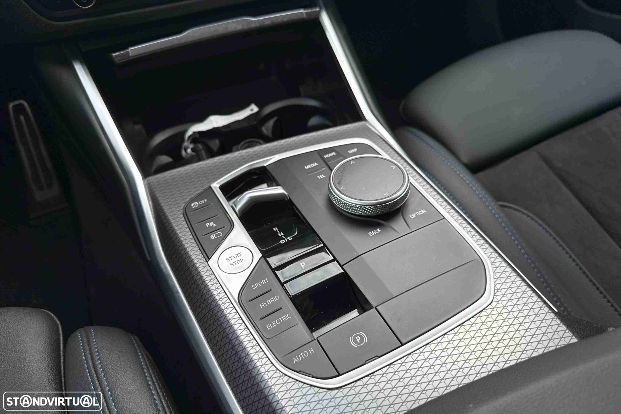 BMW 320 e Touring Pack Desportivo M Auto - 7
