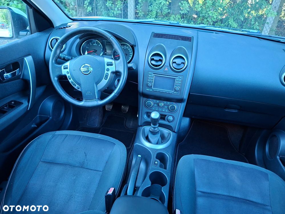 Nissan Qashqai - 17