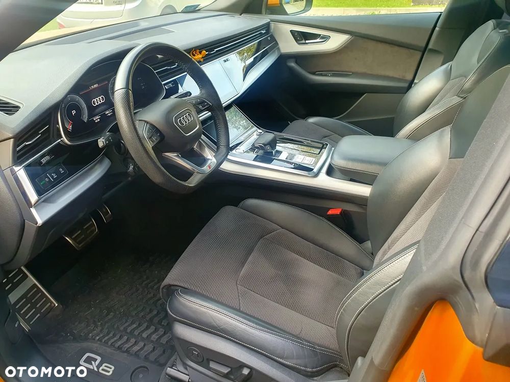 Audi Q8 - 17