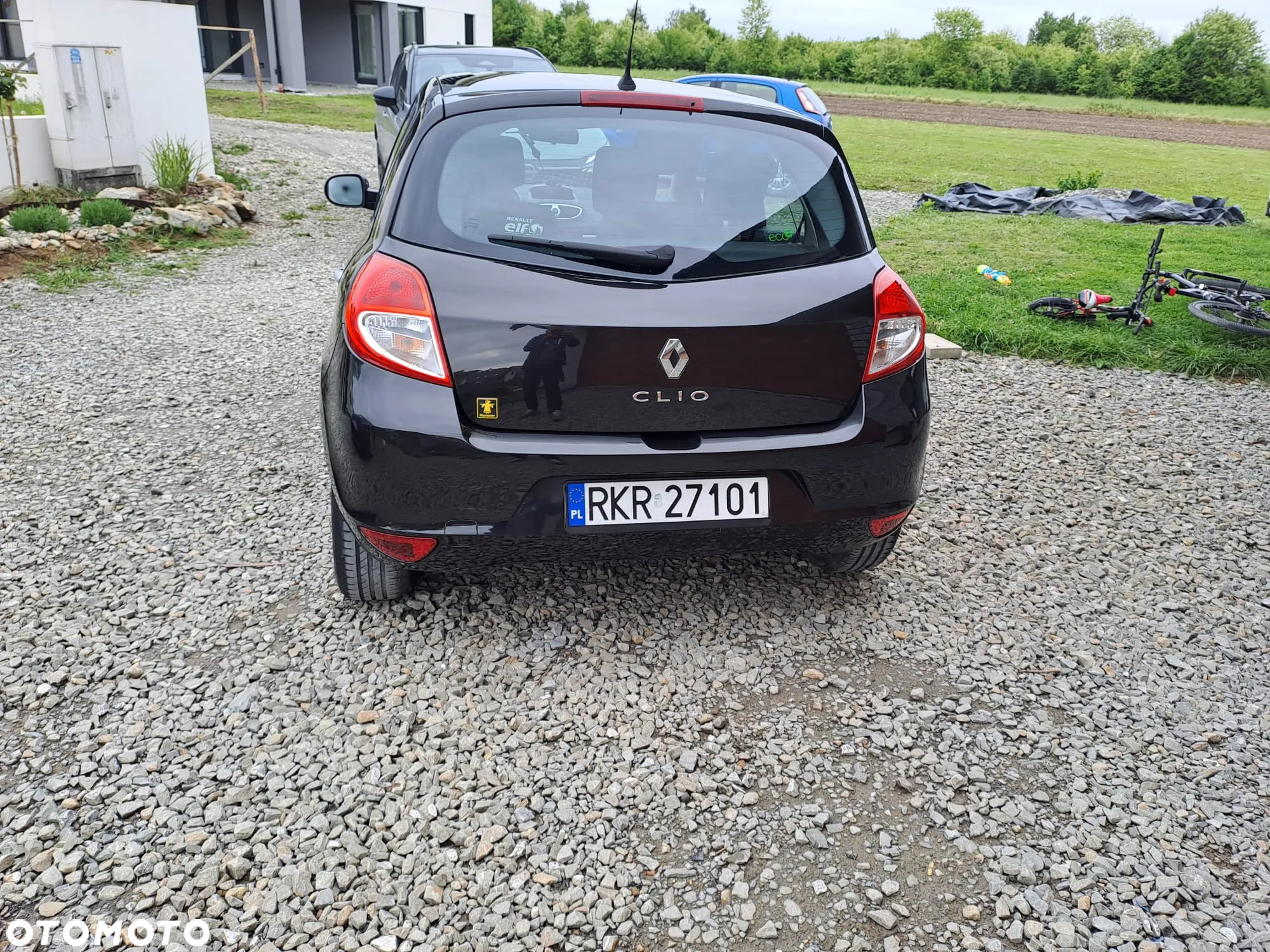 Renault Clio 1.2 16V Emotion - 5