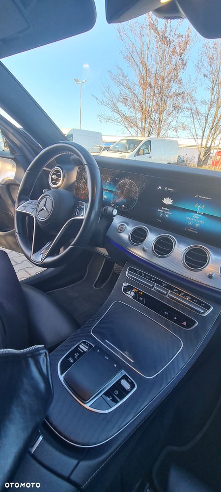 Mercedes-Benz Klasa E - 17