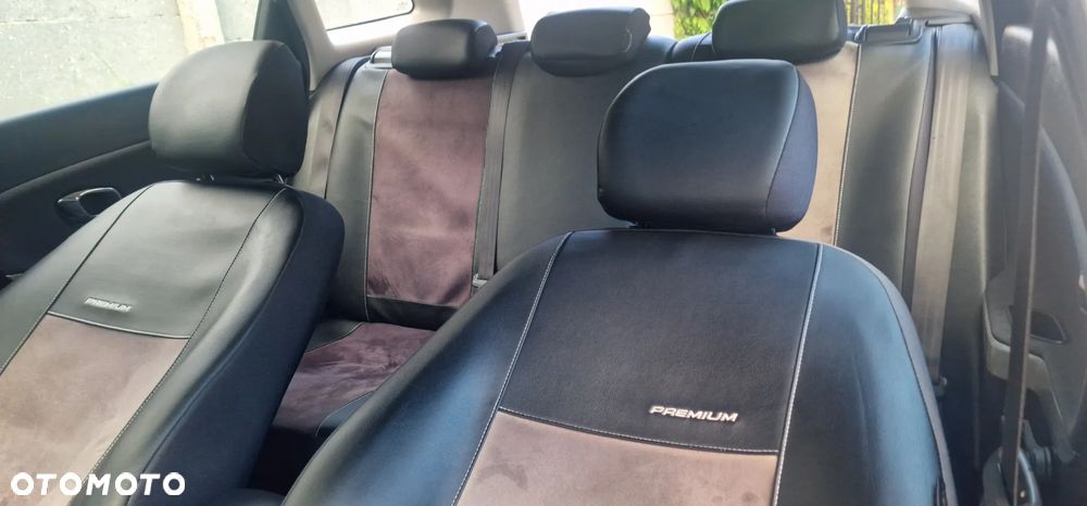 Kia Ceed 1.6 CRDi L - 17