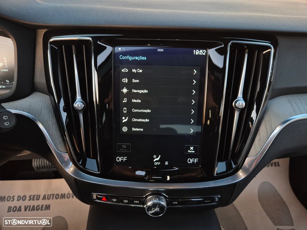 Volvo V60 2.0 T8 AWD TE Inscription - 40