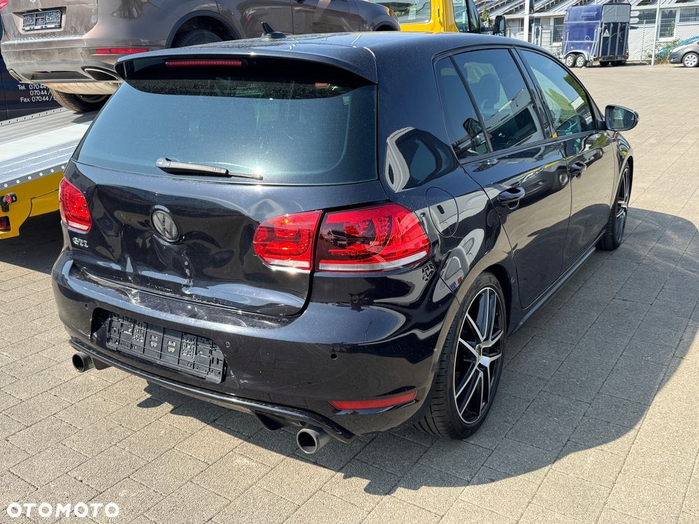 Volkswagen Golf 2.0 TSI BMT GTI DSG - 9