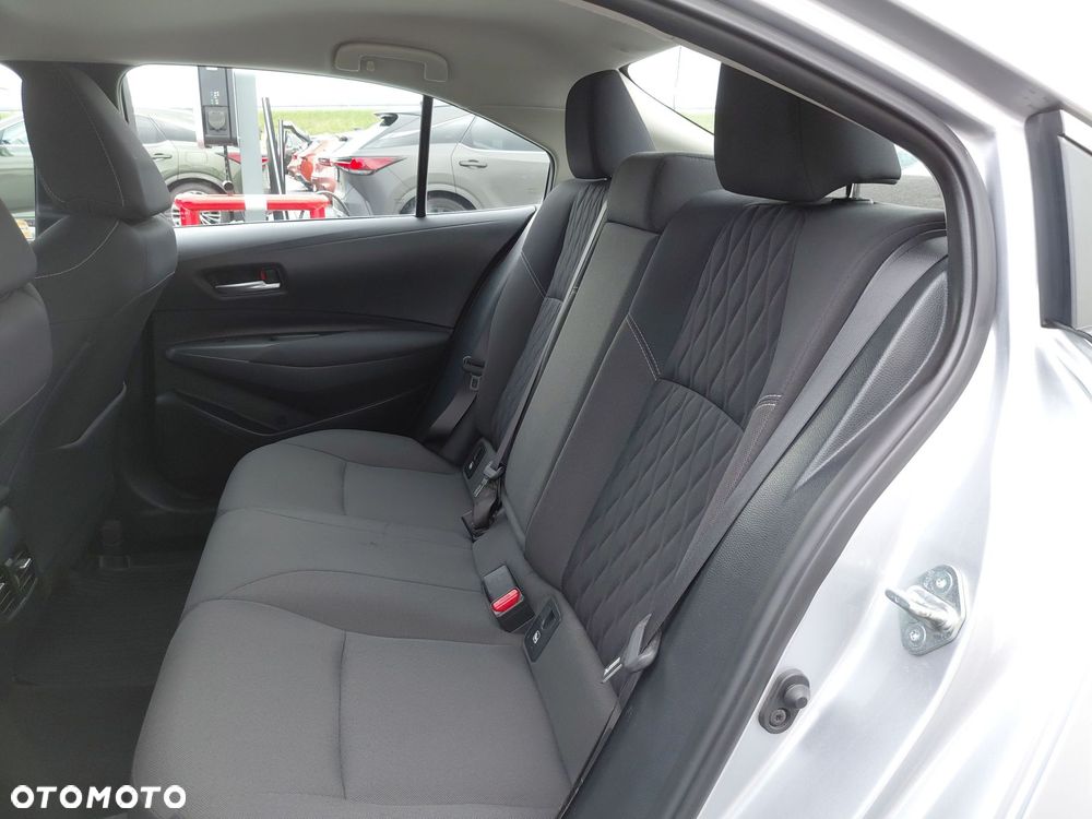 Toyota Corolla - 14
