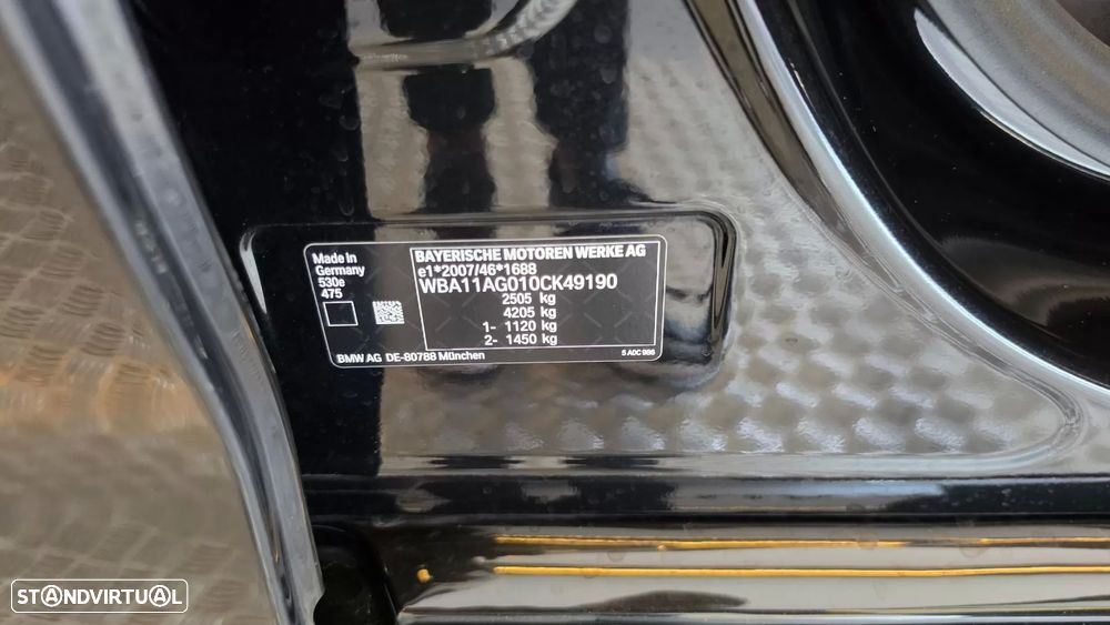 BMW 530 e Pack M - 59