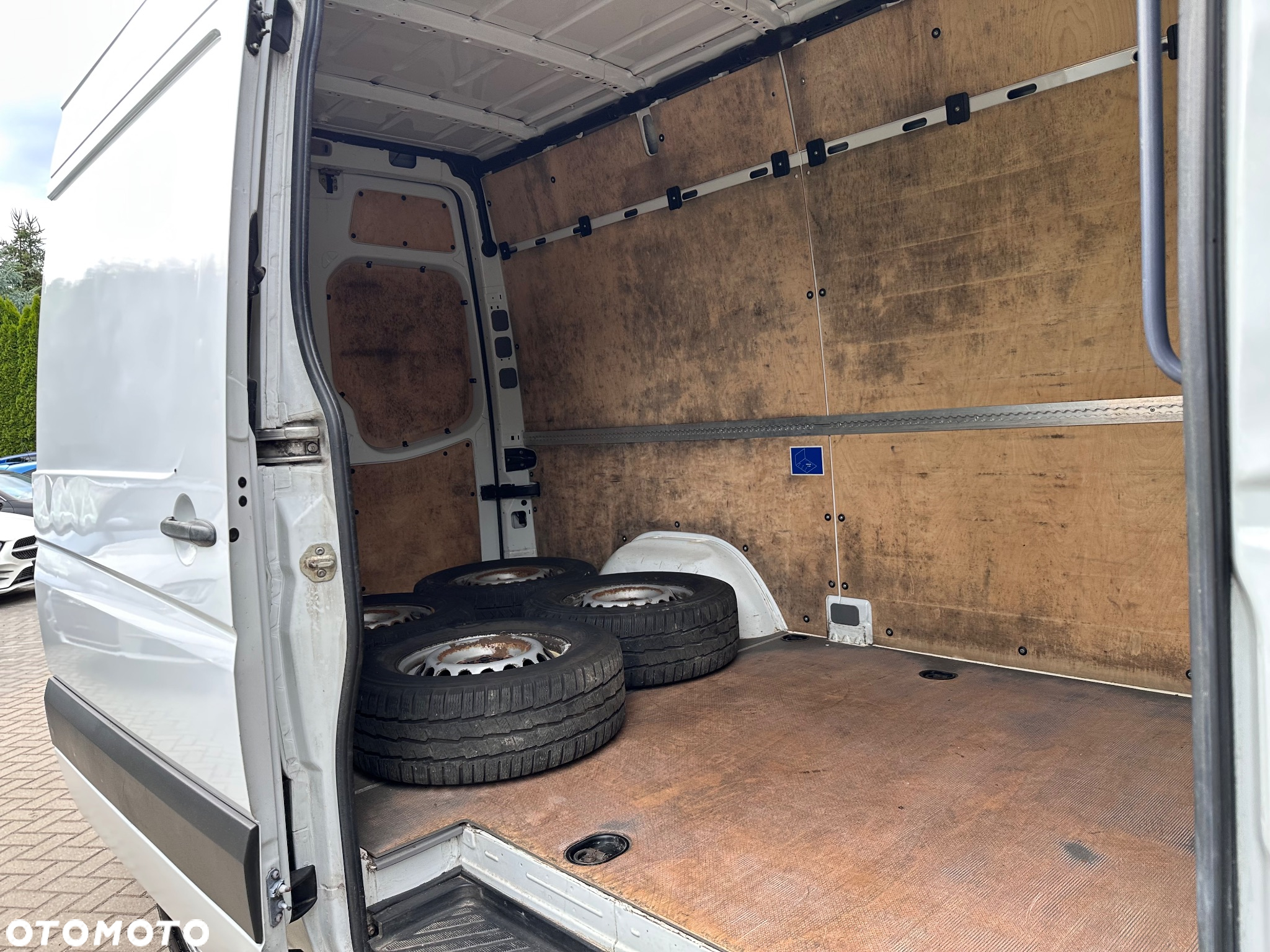 Mercedes-Benz SPRINTER - 14