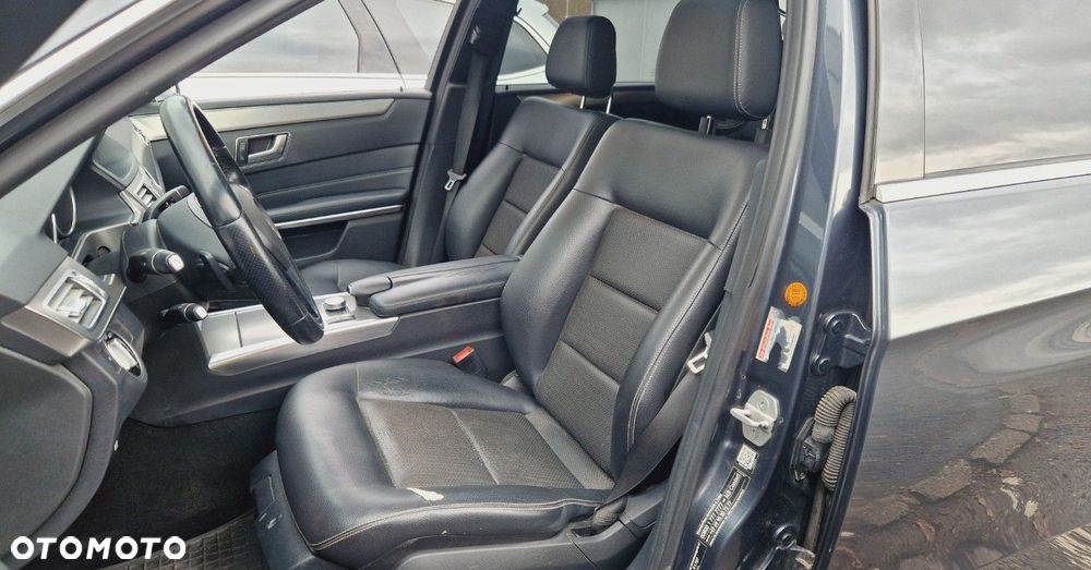 Mercedes-Benz Klasa E - 16