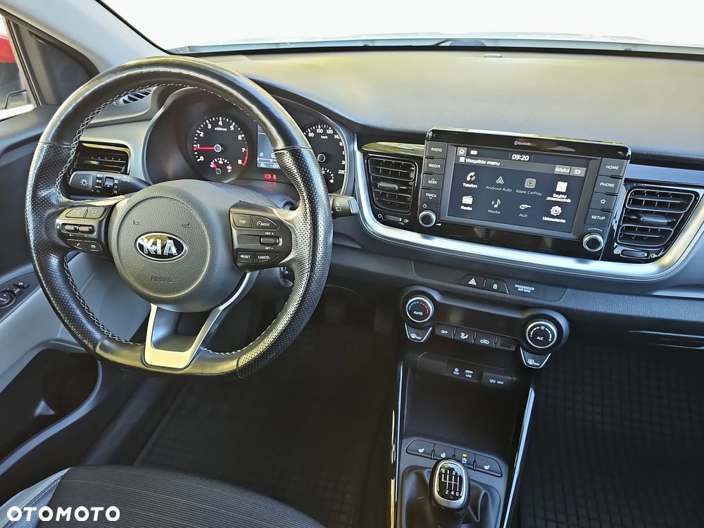 Kia Stonic 1.4 L - 17