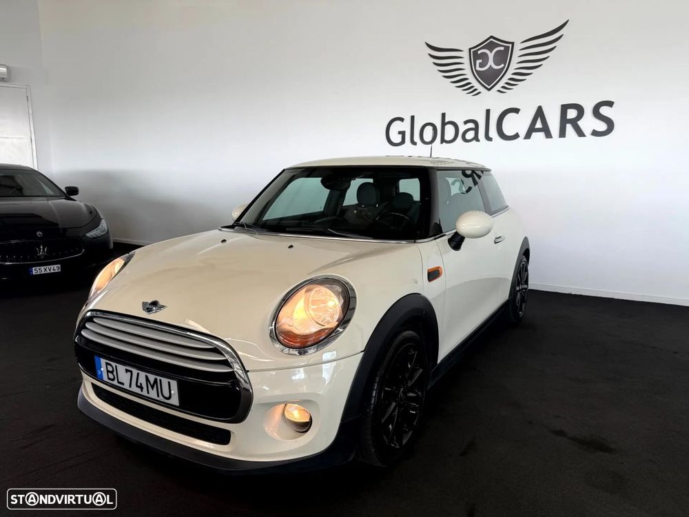 MINI 3 Portas Cooper D - 3