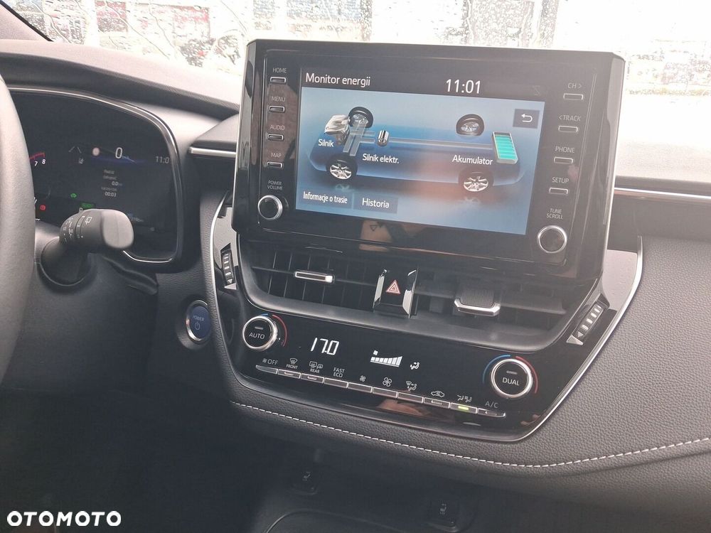 Toyota Corolla 2.0 Hybrid Comfort - 26