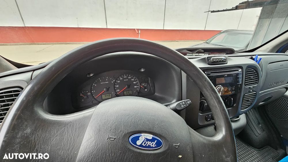 Ford Transit - 3