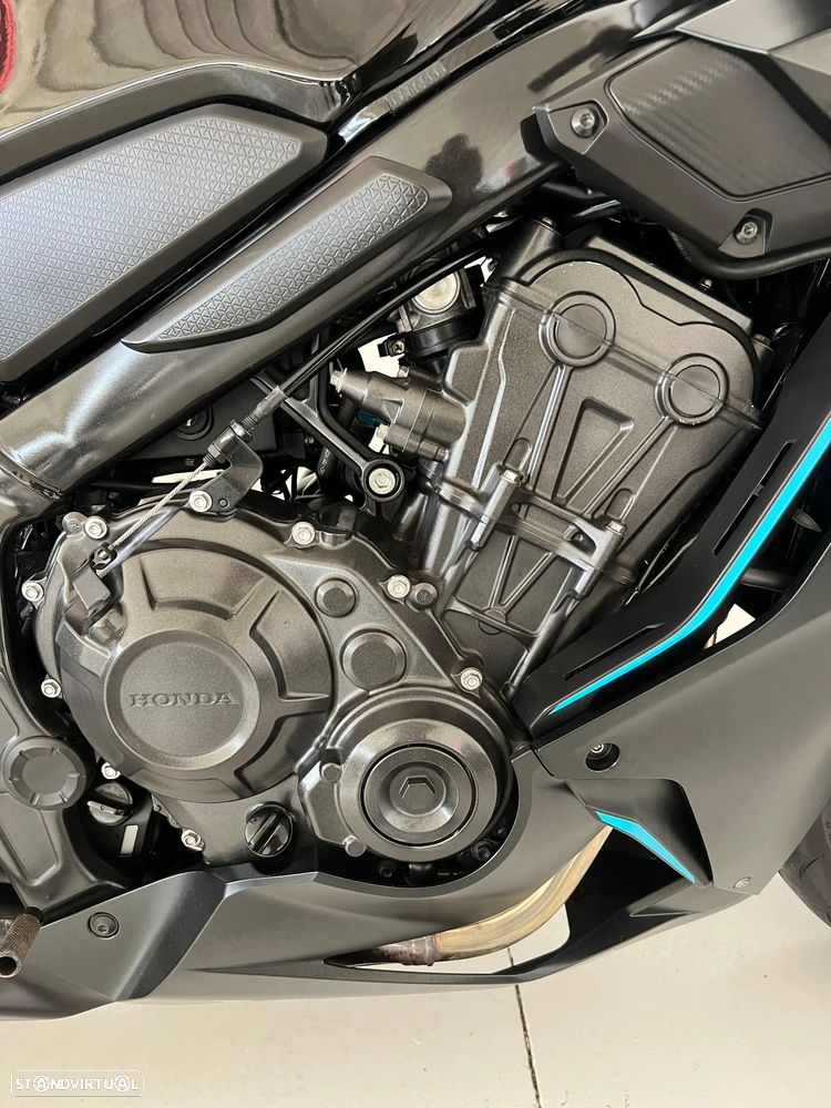 Honda CBR 650 R - 11